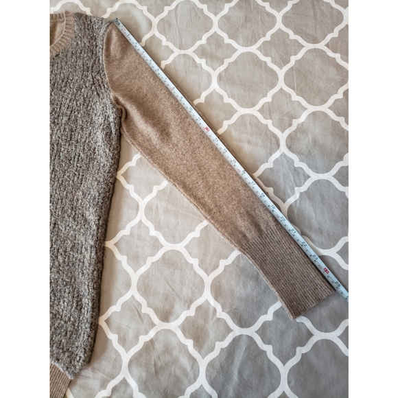 *Christopher Fischer Gray and Tan Cashmere Blend Sweater Women's Size Large - Picture 8 of 9